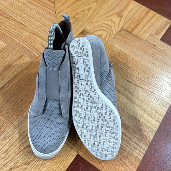 Women's wedge Paolo sneaker booties size 8.5 - Picture 7 of 7